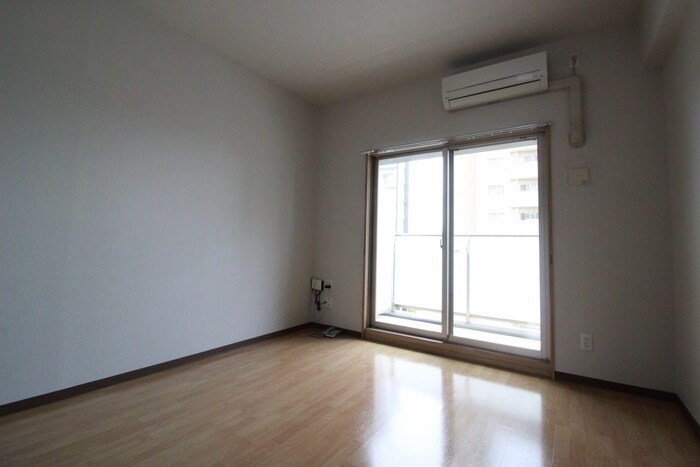 物件内観写真21　(居室)