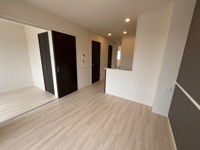 物件内観写真4　(居室)