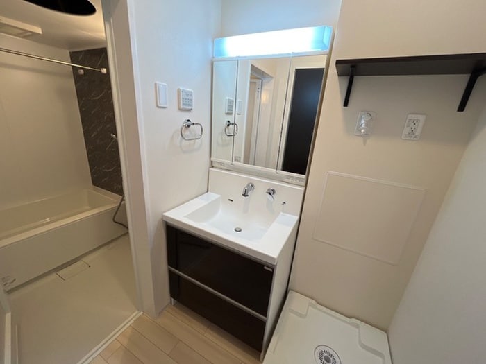 物件内観写真10　(洗面)