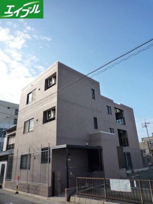 物件外観写真1　(外観写真)