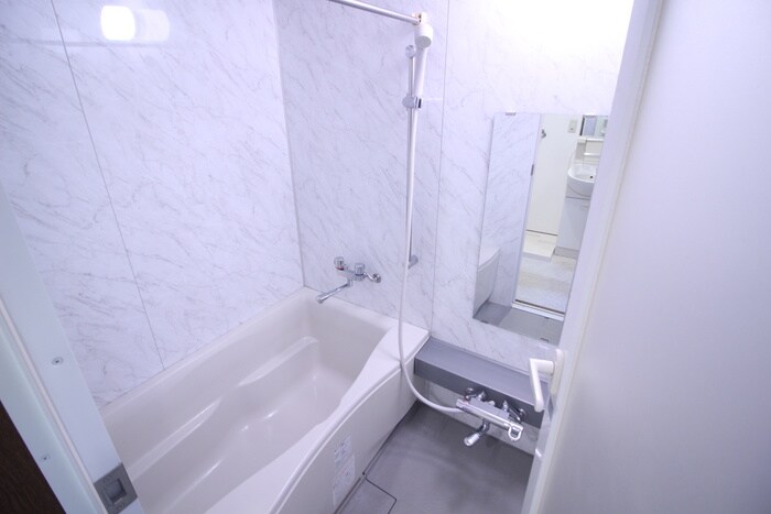 物件内観写真12　(バス／シャワールーム等)