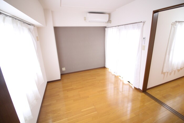 物件内観写真17　(居室)