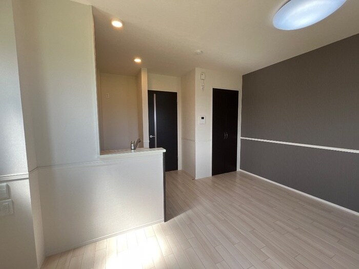 物件内観写真4　(居室)