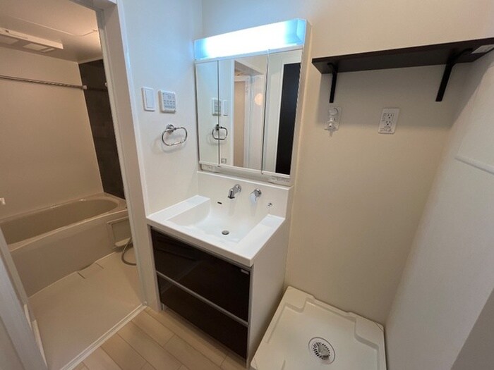 物件内観写真10　(洗面)