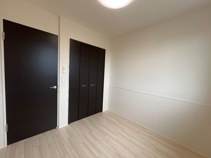 物件内観写真16　(居室)