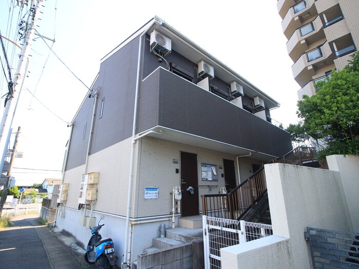 物件外観写真1　(外観写真)