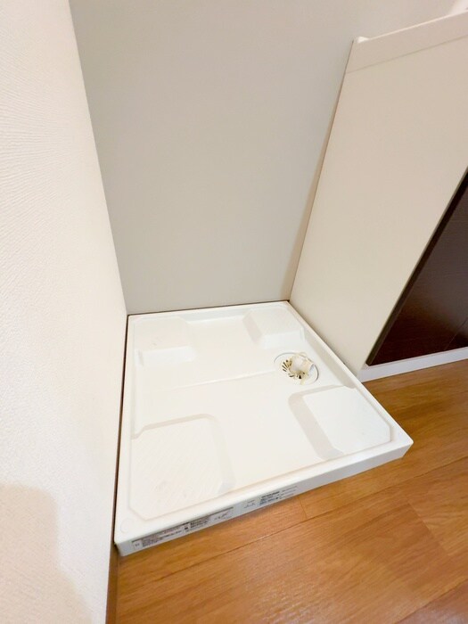 物件内観写真20　(洗濯機置場)