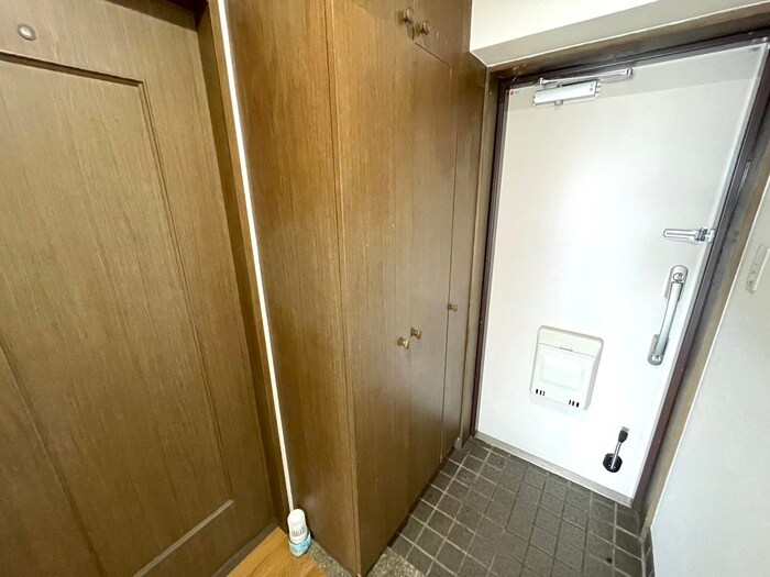 物件内観写真19　(靴箱)