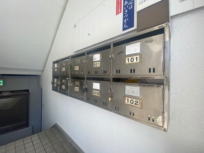 物件外観写真6　(建物設備)