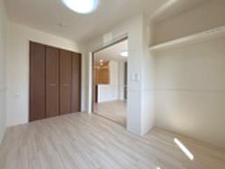 物件内観写真5　(居室)