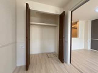 物件内観写真5　(収納)