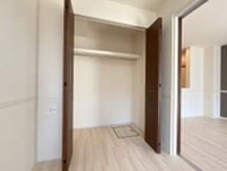 物件内観写真6　(収納)