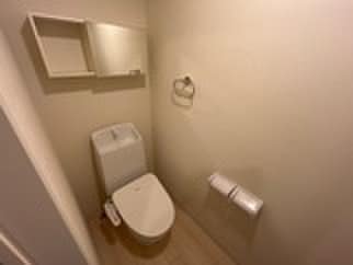 物件内観写真8　(トイレ)