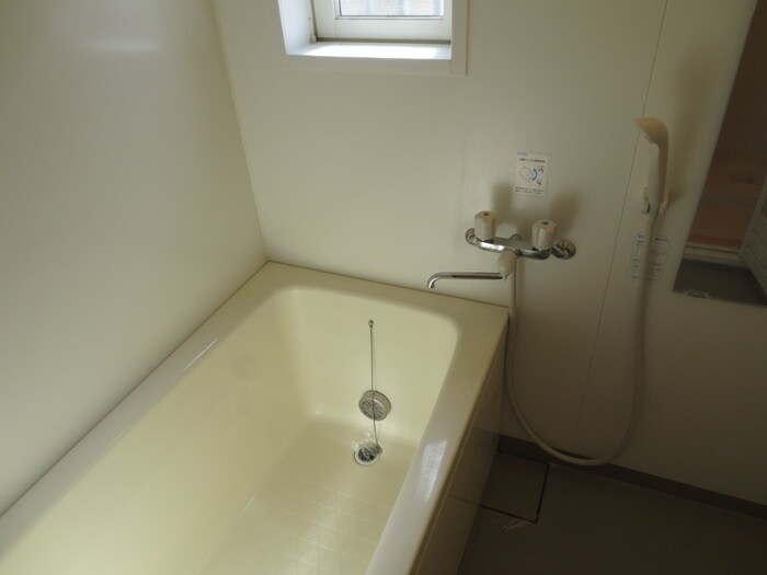 物件内観写真12　(バス／シャワールーム等)