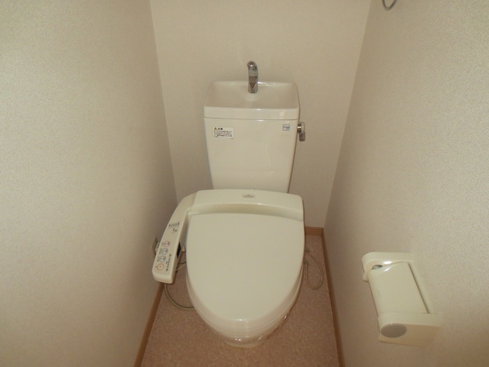 物件内観写真15　(トイレ)