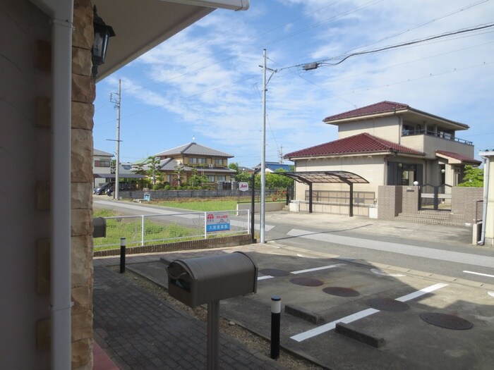 物件内観写真19　(室内からの展望)