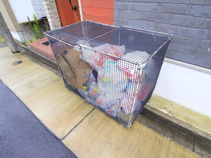 物件外観写真3　(建物設備)