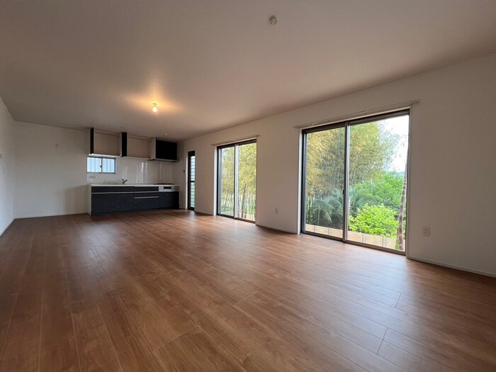 物件内観写真4　(居室)