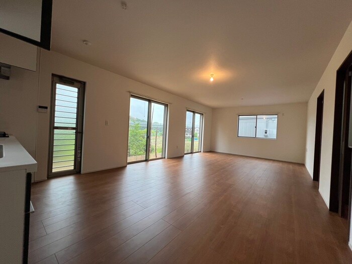 物件内観写真5　(居室)