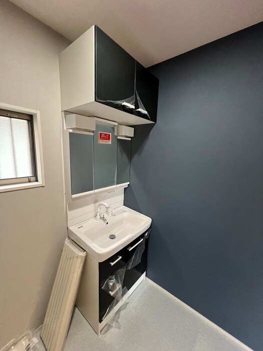 物件内観写真9　(洗面)