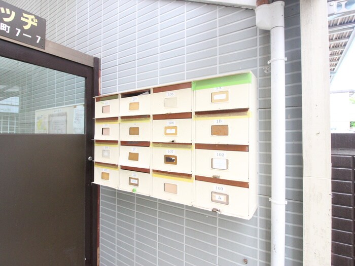 物件外観写真6　(建物設備)