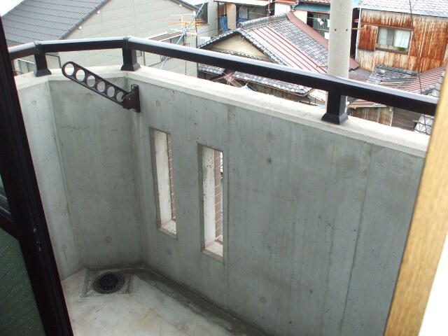 物件内観写真16　(ベランダ・バルコニー)