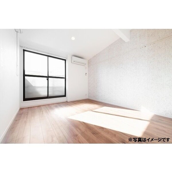 物件内観写真2　(居室)