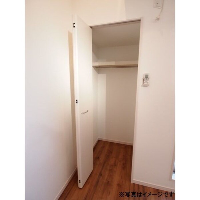 物件内観写真8　(収納)