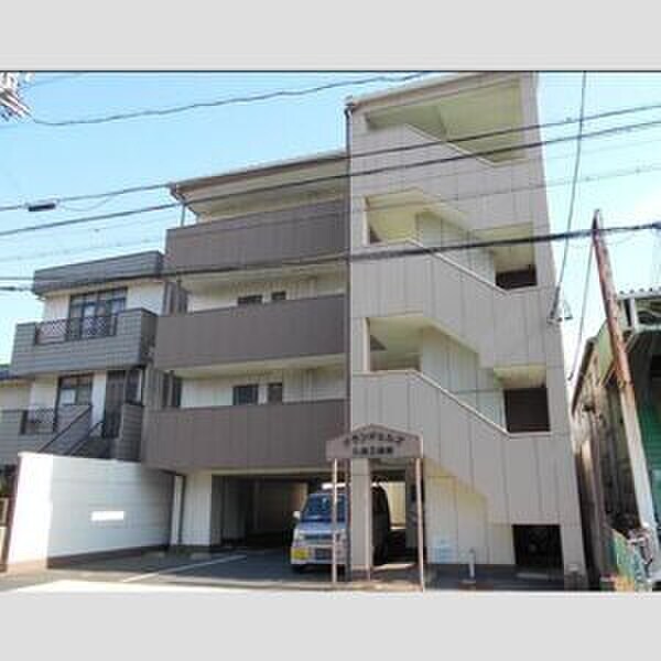 物件外観写真1　(外観写真)