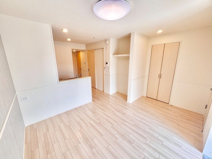 物件内観写真12　(居室)