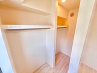 物件内観写真15　(収納)