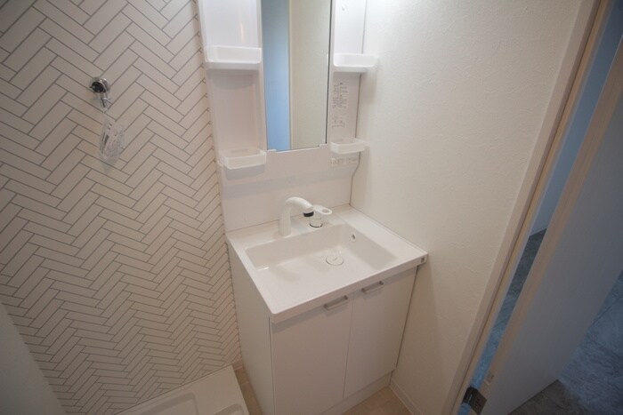 物件内観写真4　(洗面)