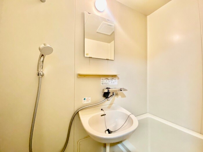 物件内観写真10　(洗面)