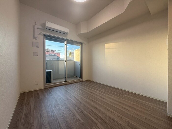 物件内観写真6　(居室)