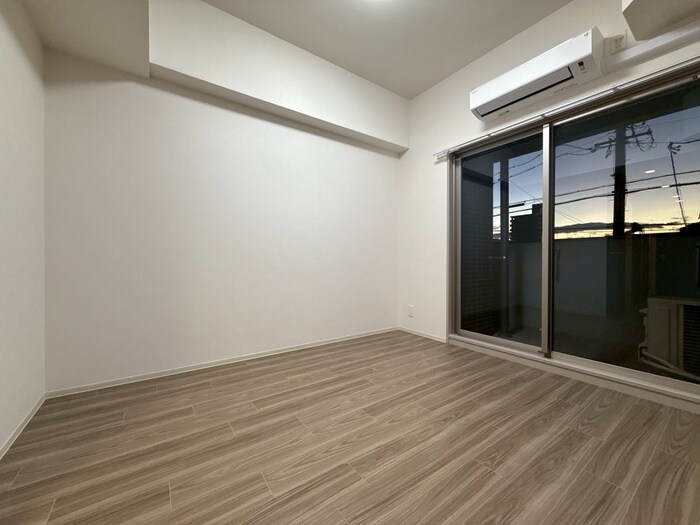 物件内観写真6　(居室)