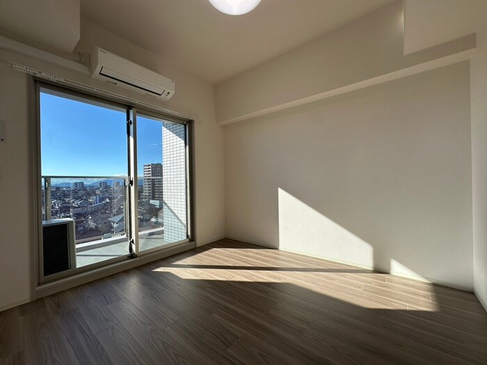 物件内観写真6　(居室)