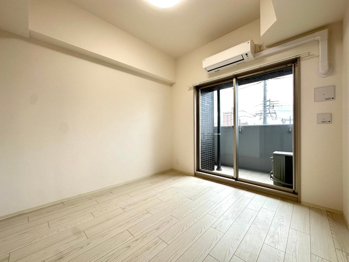 物件内観写真6　(居室)