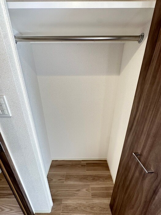 物件内観写真8　(収納)