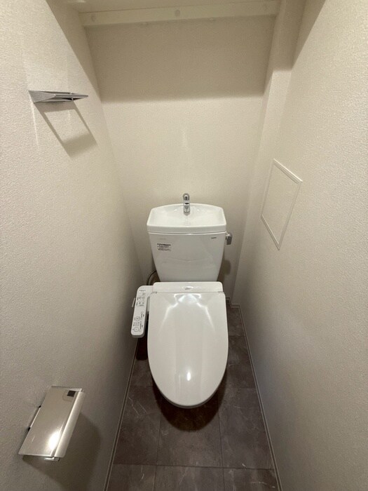 物件内観写真11　(トイレ)