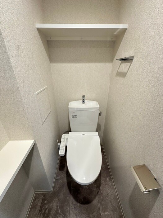 物件内観写真11　(トイレ)