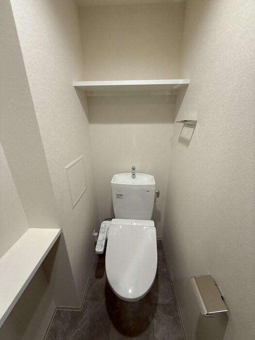 物件内観写真12　(トイレ)