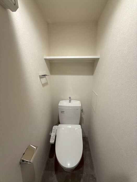 物件内観写真12　(トイレ)