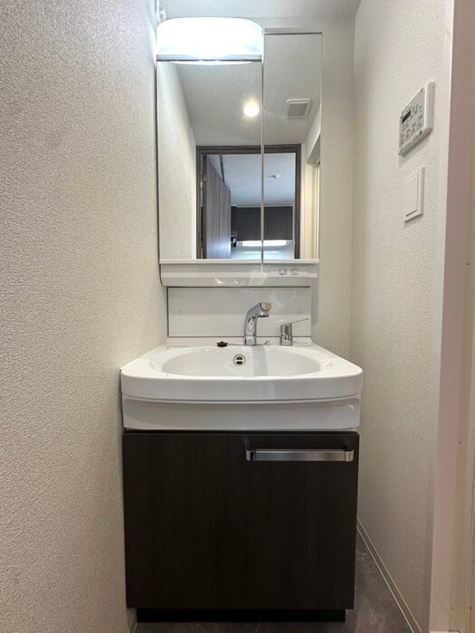 物件内観写真12　(洗面)