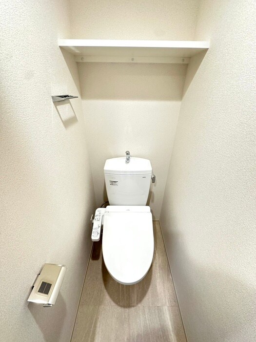 物件内観写真14　(トイレ)