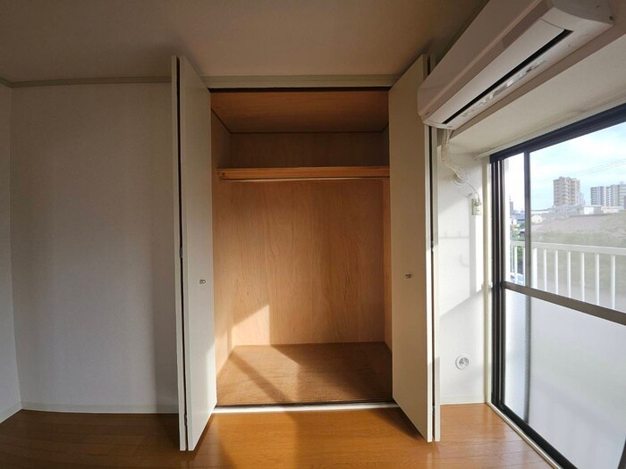 物件内観写真14　(収納)