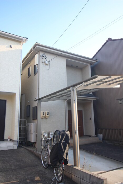 物件外観写真6　(外観写真)