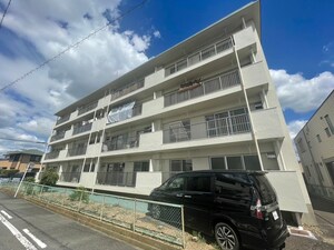 六軒屋農住団地コ－ポ美園外観写真