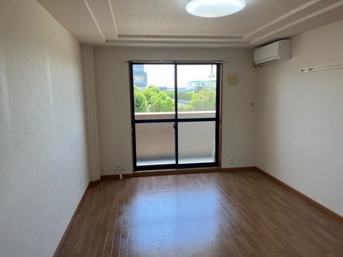 物件内観写真14　(居室)