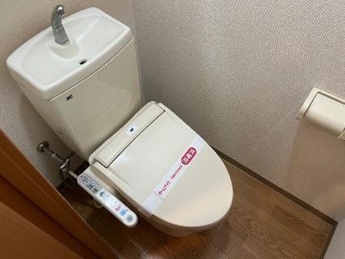 物件内観写真16　(トイレ)