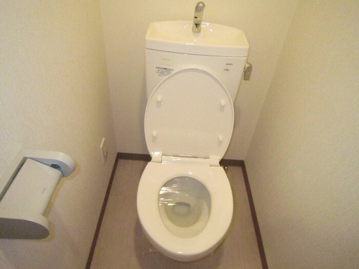 物件内観写真11　(トイレ)